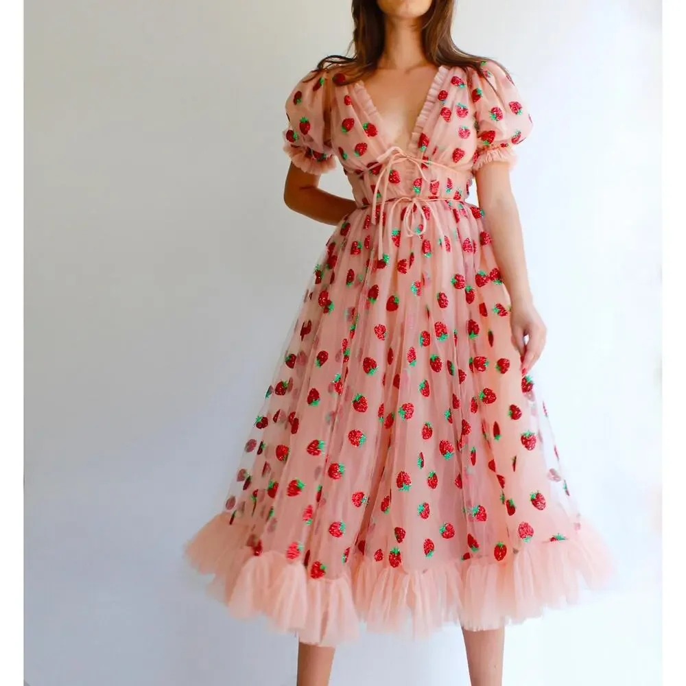 Lirika Matoshi Strawberry V-Neck Short Sleeves Midi Dress - M - Picture 5 of 5